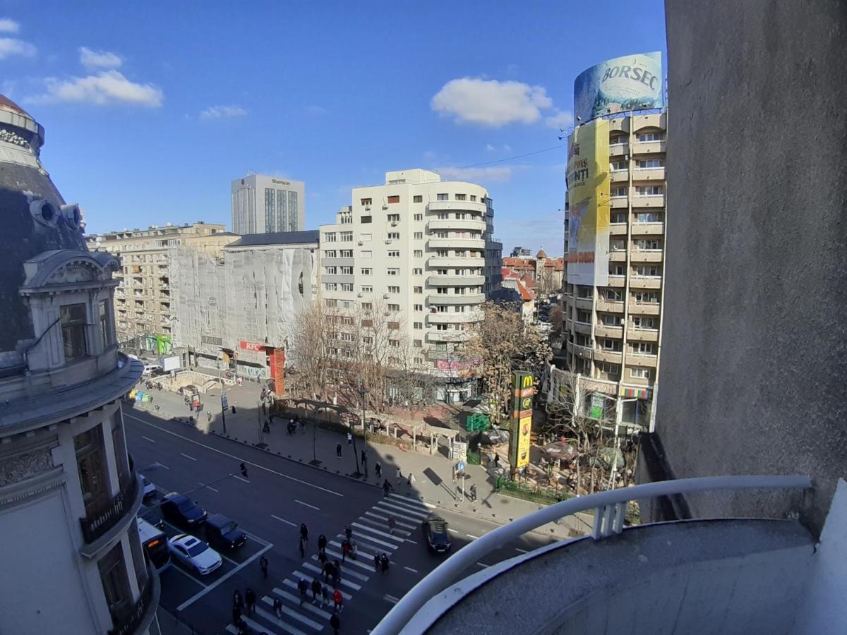 Best Apartament In Center Apartment Bucharest Room photo